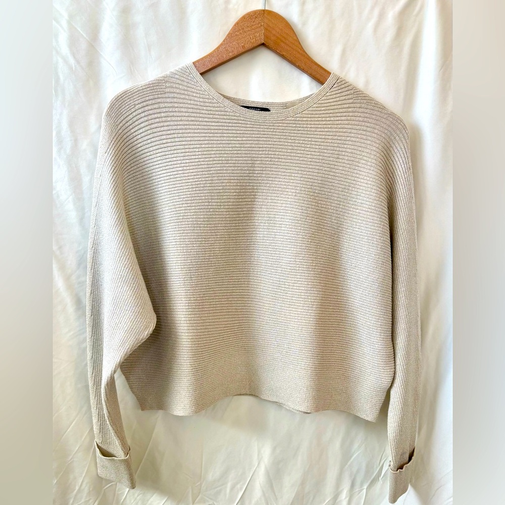 Tahari Champagne/Gold  Ribbed Shimmery Boatneck Size Large Cropped Sweater